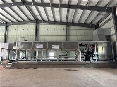 Изчистена машина за изработка на леден блок